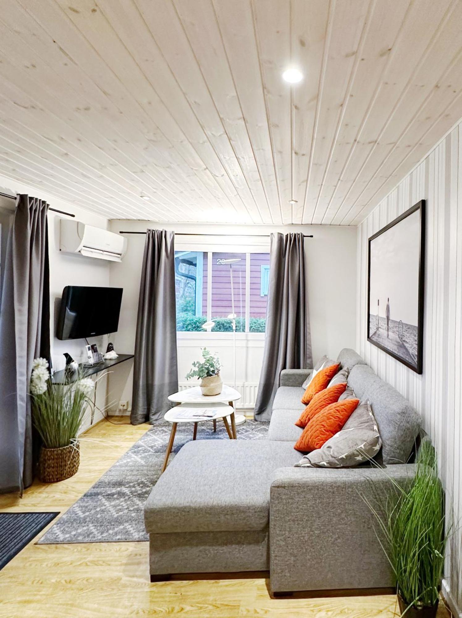 Ystad Holiday Houses ภายนอก รูปภาพ