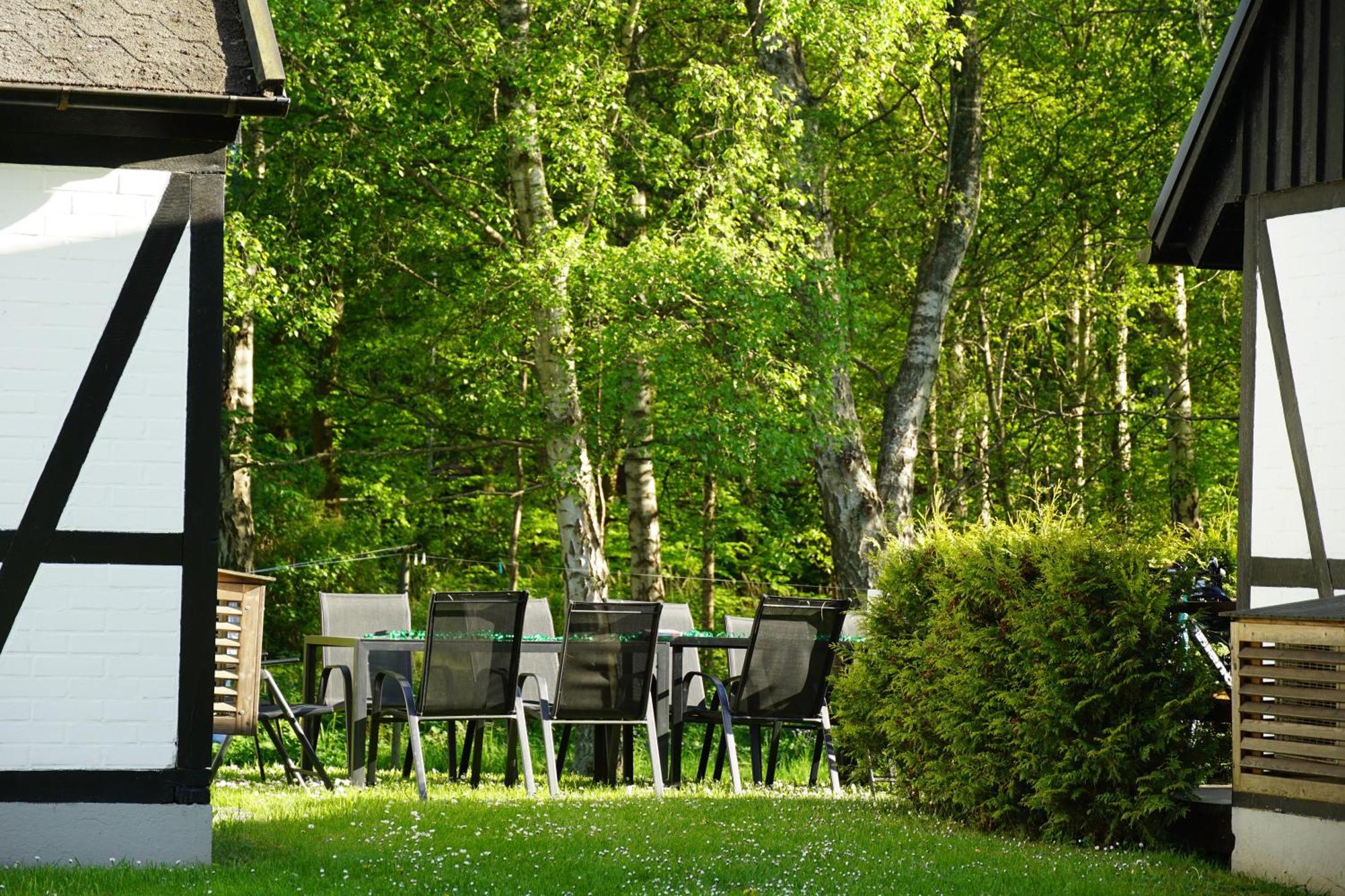Ystad Holiday Houses ภายนอก รูปภาพ